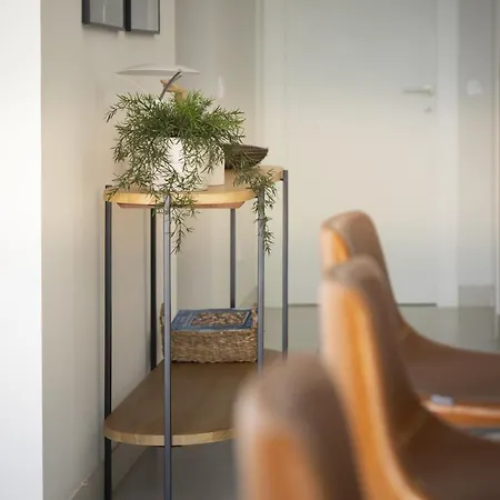 Luxury 3-bedroom In Higueron شقة