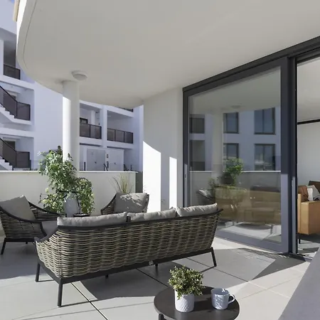 Luxury 3-bedroom In Higueron
