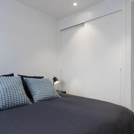 Luxury 3-bedroom In Higueron شقة