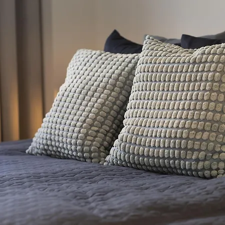 Luxury 3-bedroom In Higueron Torremuelle